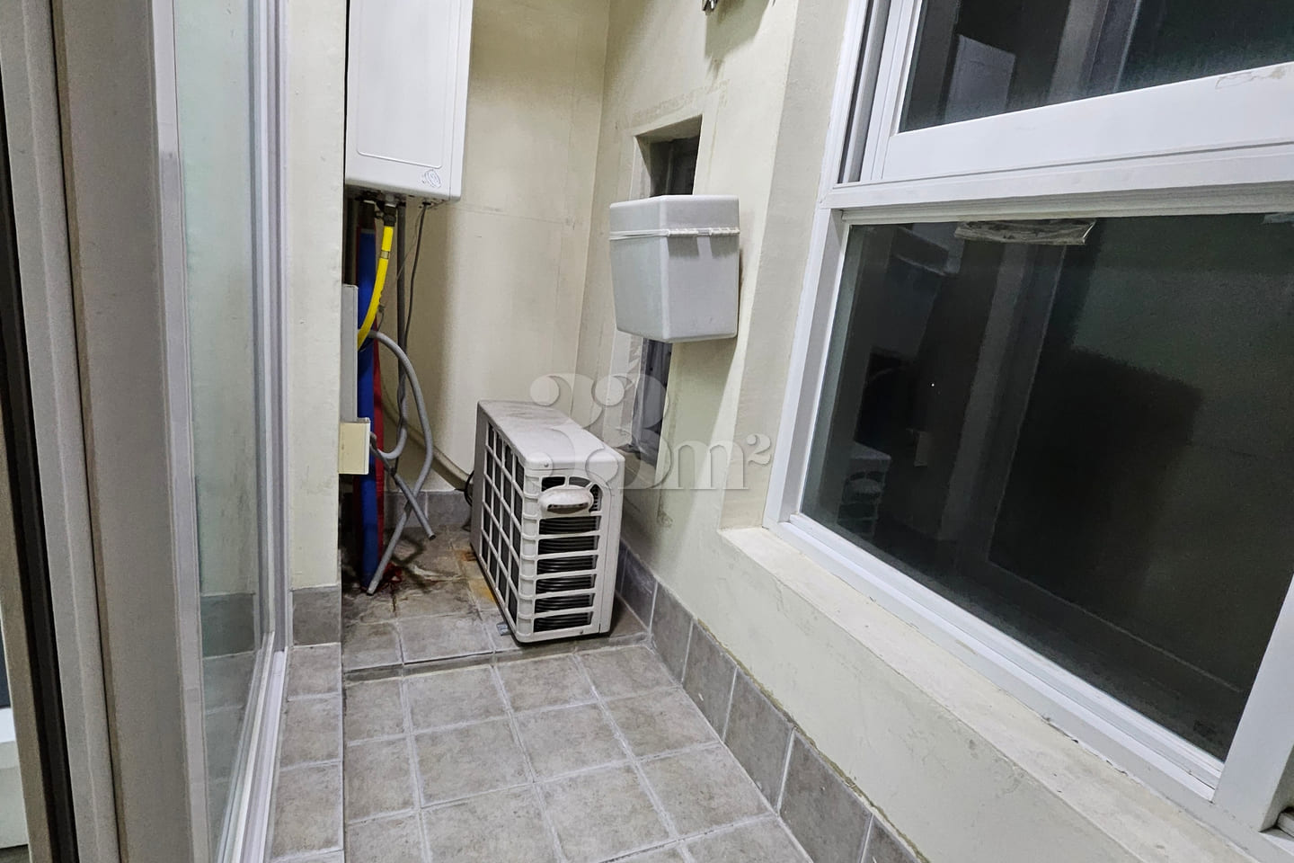 One-room apartment, 1-minute walk from Junggu 9th image