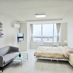 Sunae Station Happy House Unit Image