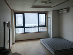 80 meters to Guui Station. 7th image