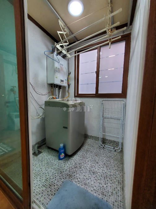 Gumi Short-term Rental 203 6th image
