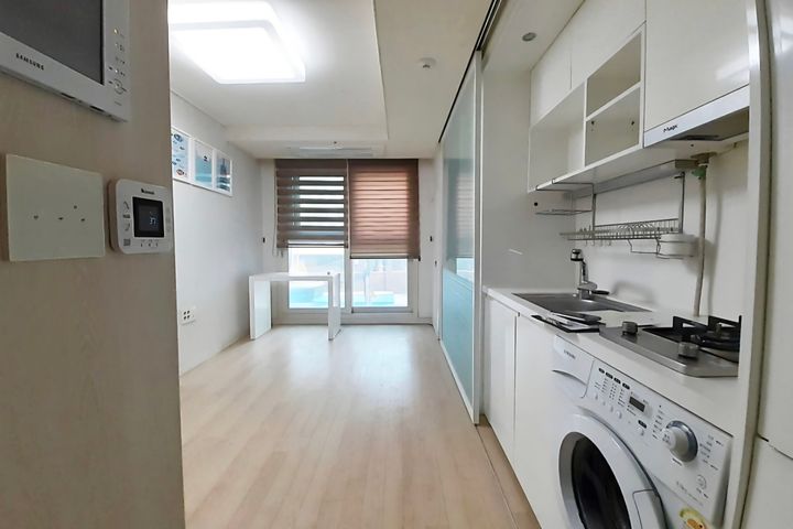 Modern studio near Sindang Station 8th image