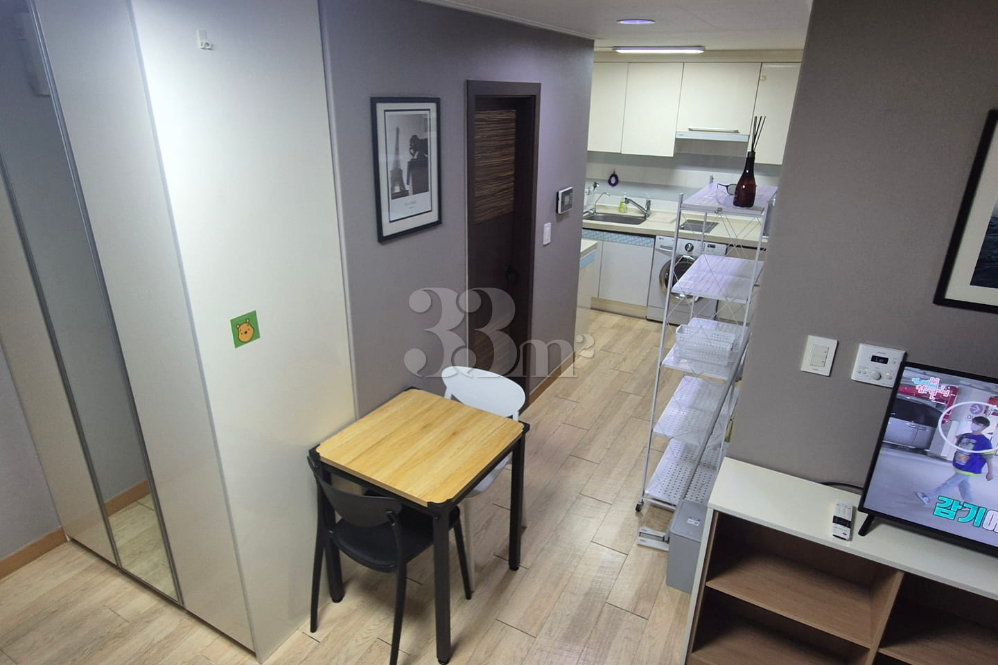 Fully Furnished Studio B101 11th image