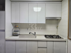 1 minute from the Han River; fully furnished; 10th image