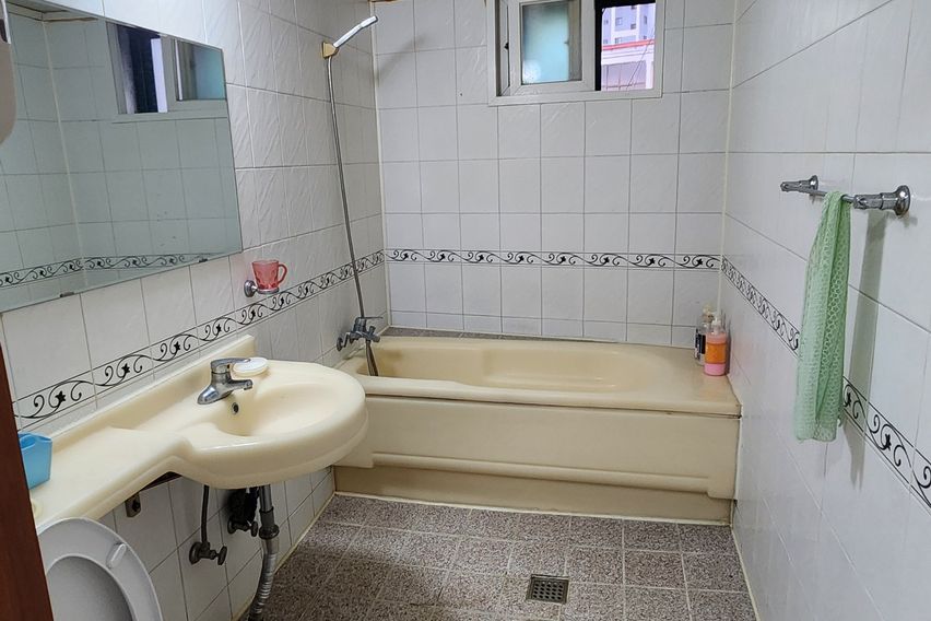 신세계앞 방 엄청넓은방 4번째 이미지