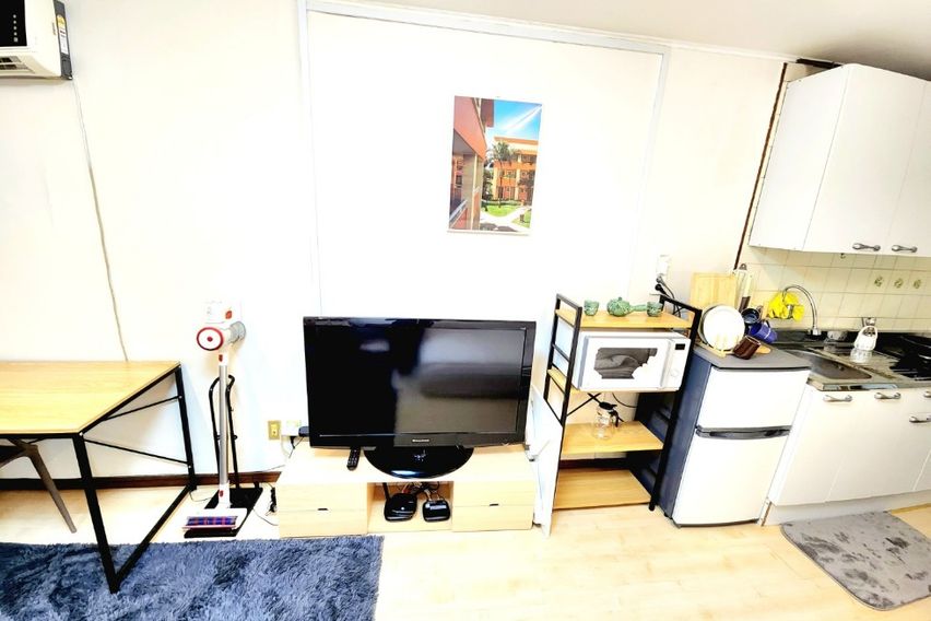 신논현역 2분거리