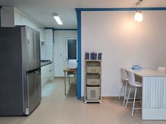 💙Great natural light, 3 bedrooms, fully furn 10th image