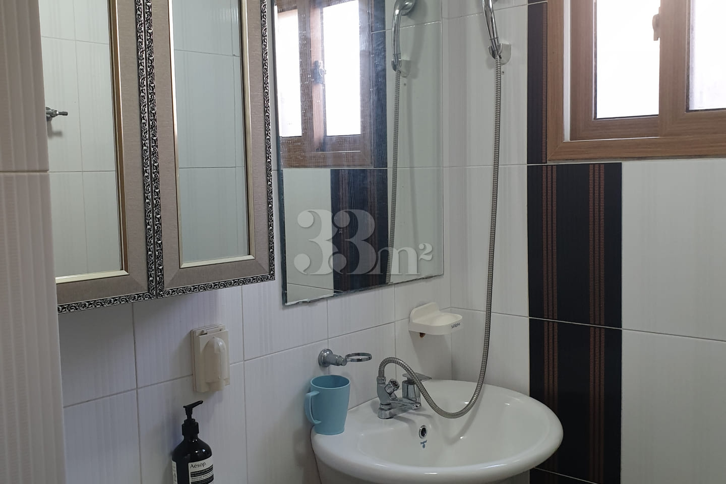 5-minute walk from Seobu Intercity Bus Termin 4th image