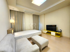 Munjeong Luxury Community Officetel 1th image