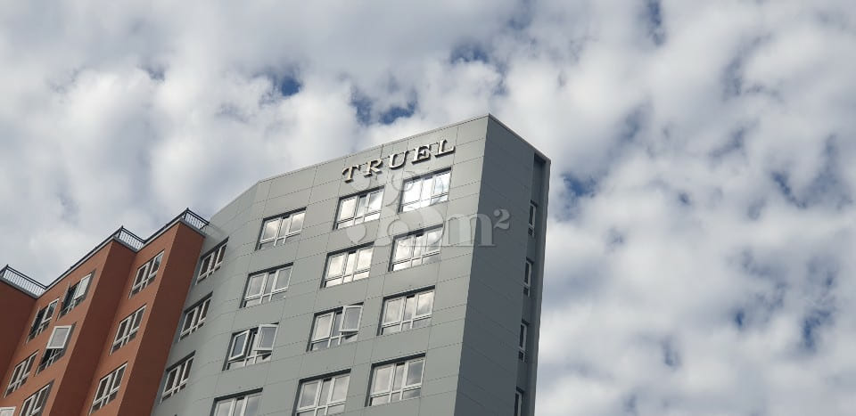 New, fully-furnished residence 2 18th image