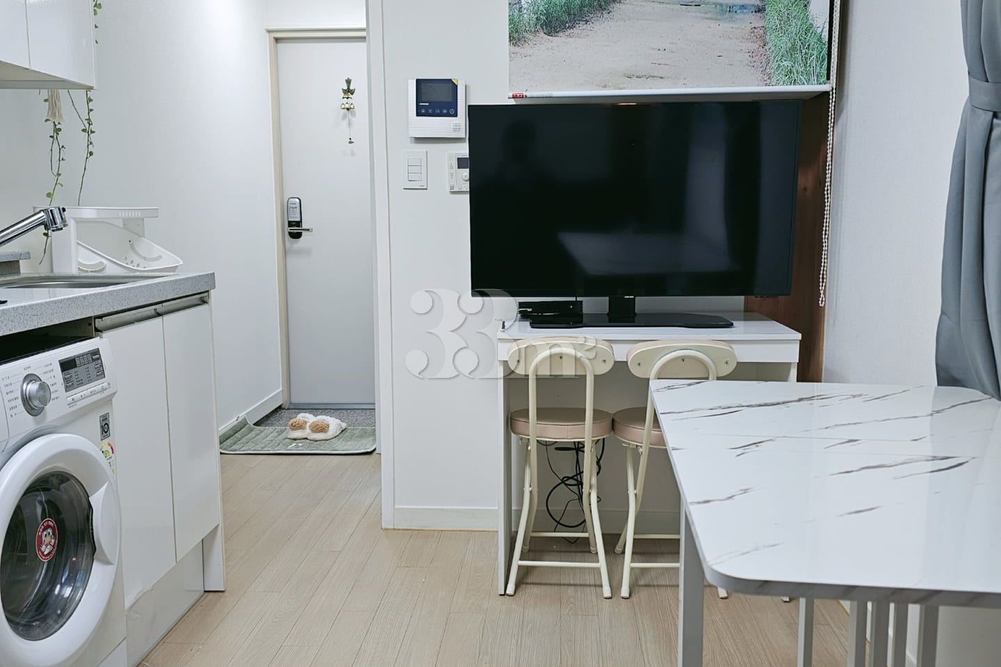 Suyu fully furnished studio apartment 4th image