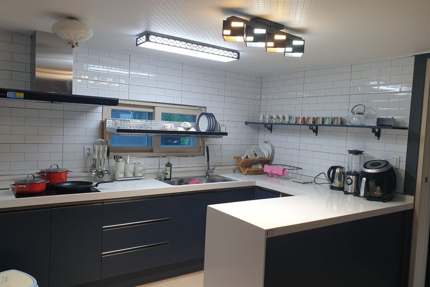 지현이네 단독펜션 2층