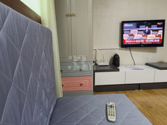Nuriel Studio, Unit 402 4th image