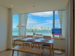 A stay with an open view of the Han River 2th image