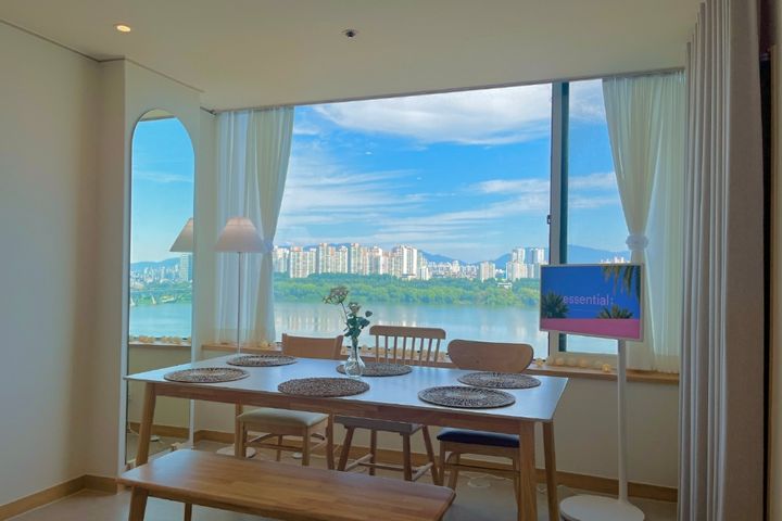 A stay with an open view of the Han River 2th image