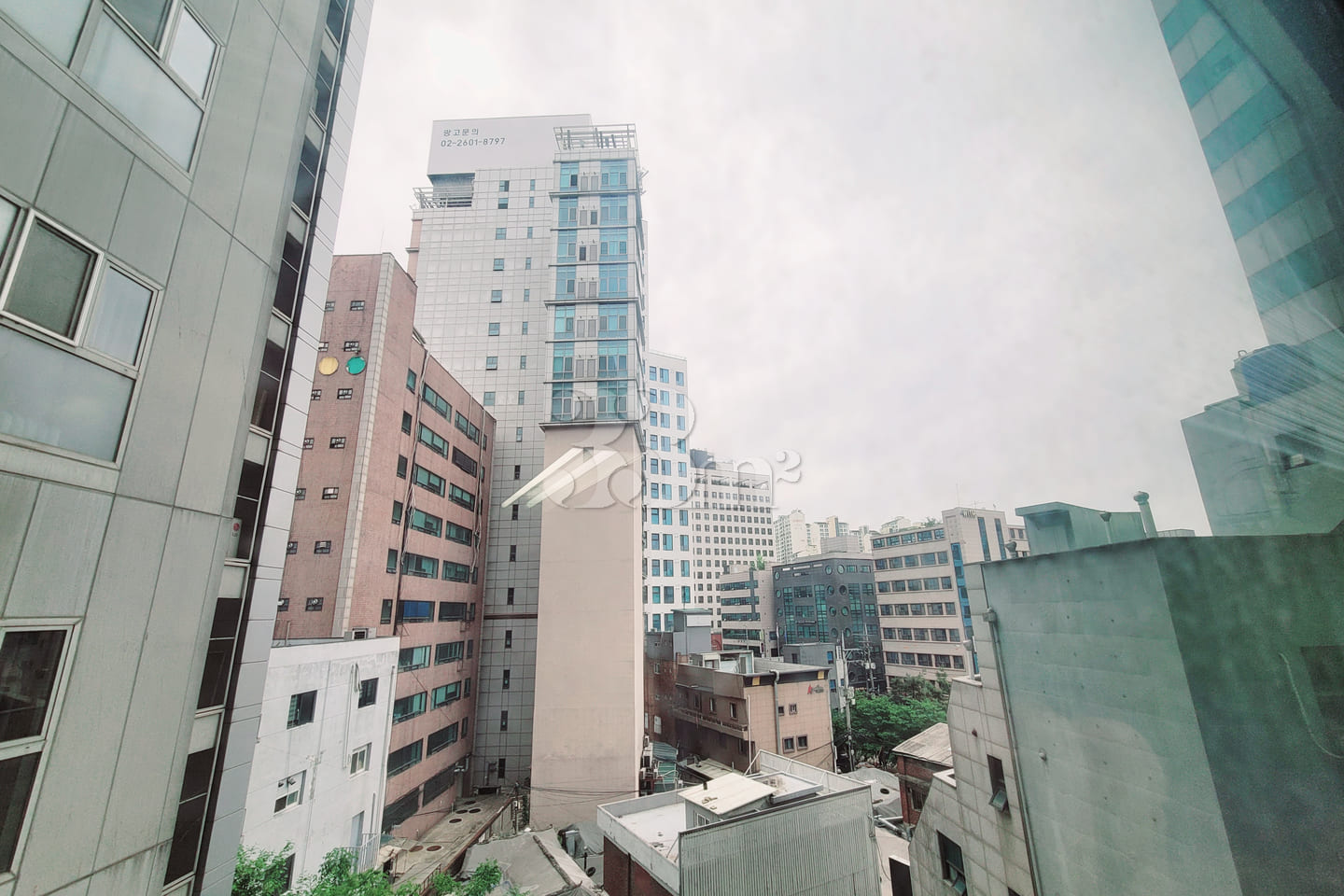🤵 Fully-furnished unit near Sinchon Station  15th image
