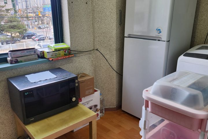 Gwonseon Studio Apartment 5th image