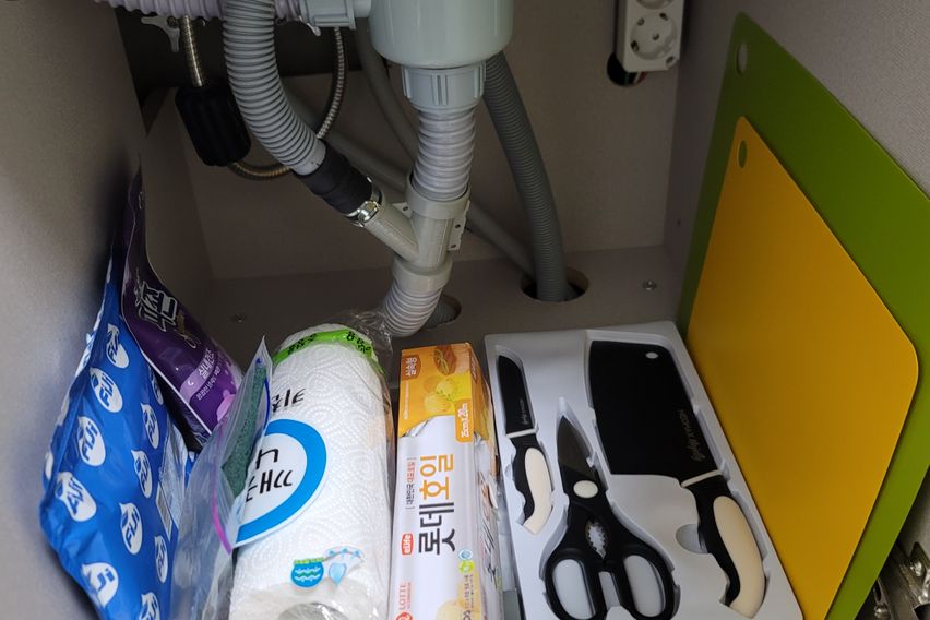 Fully-furnished studio apartment near Ilsan B 12th image