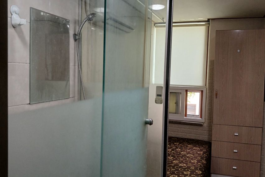 3층  0번째 이미지