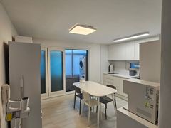 Room C-1 9번째 이미지