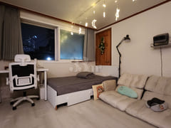 Large studio apartment 1 minute from Wangsimn 0th image