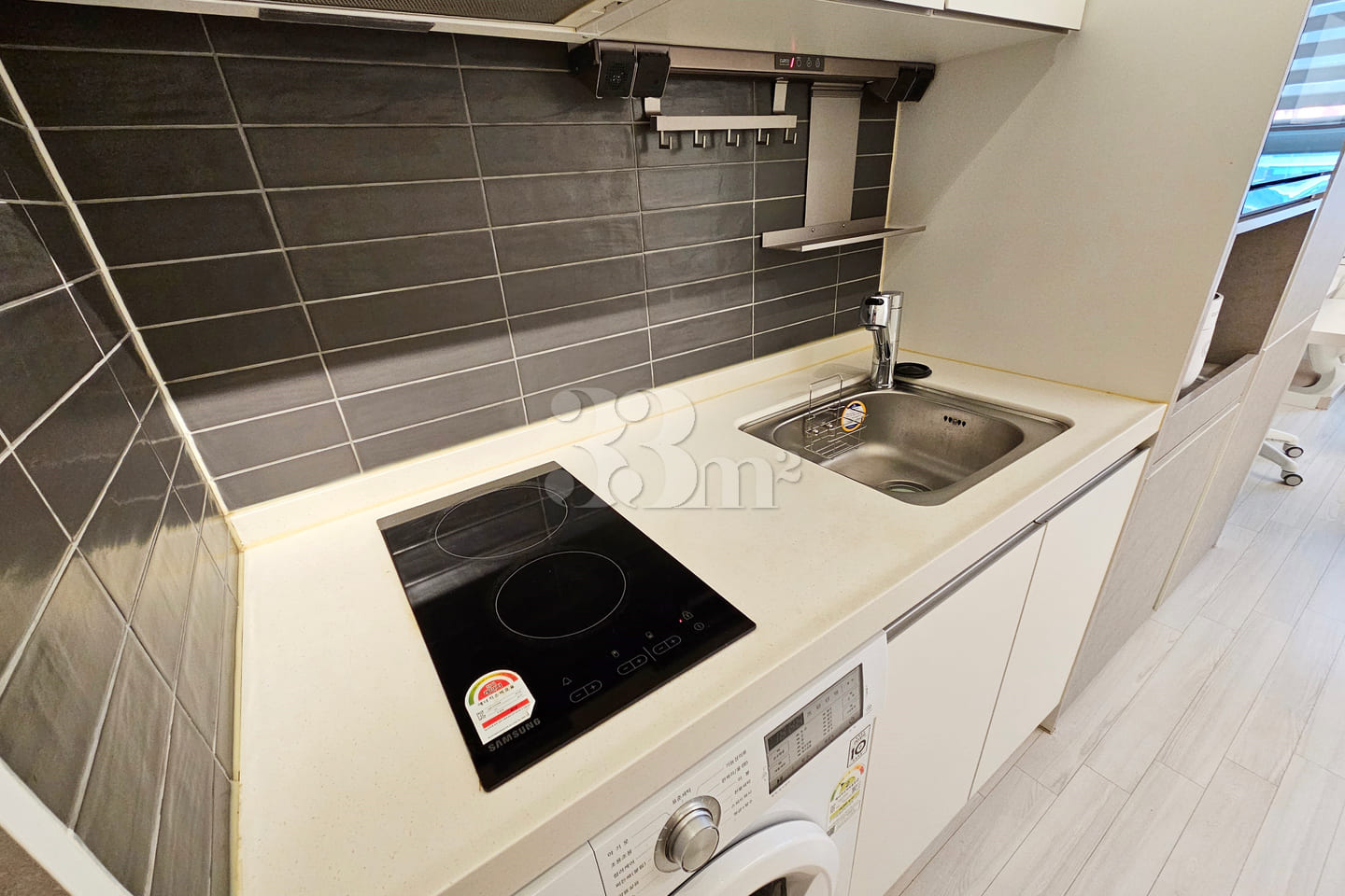 Fully furnished studio apartment in the Gangn 8th image