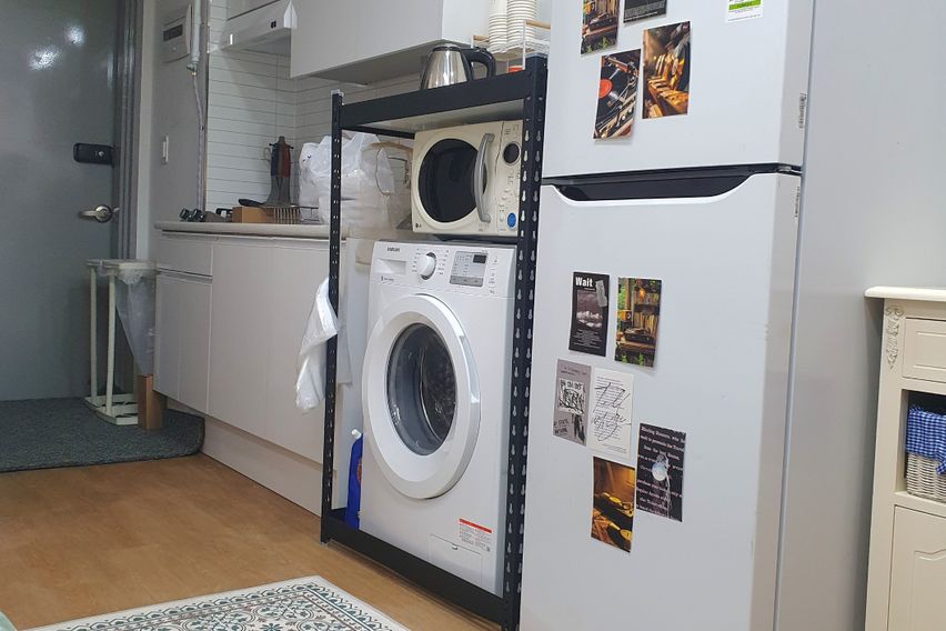 신논현역도보2분 쉼터2