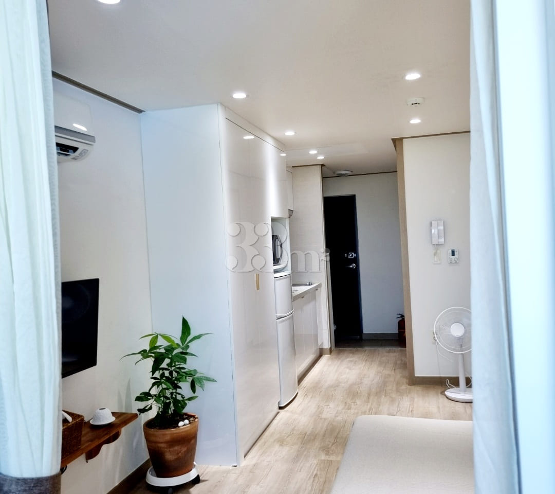 Seogwipo Short-Term Rental A5 7th image