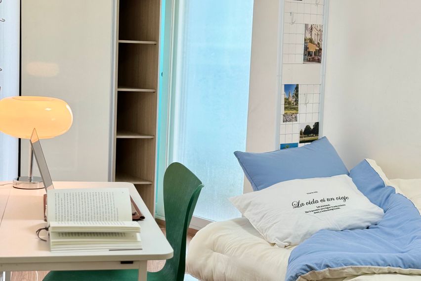 홍대 5분 풀옵션원룸A