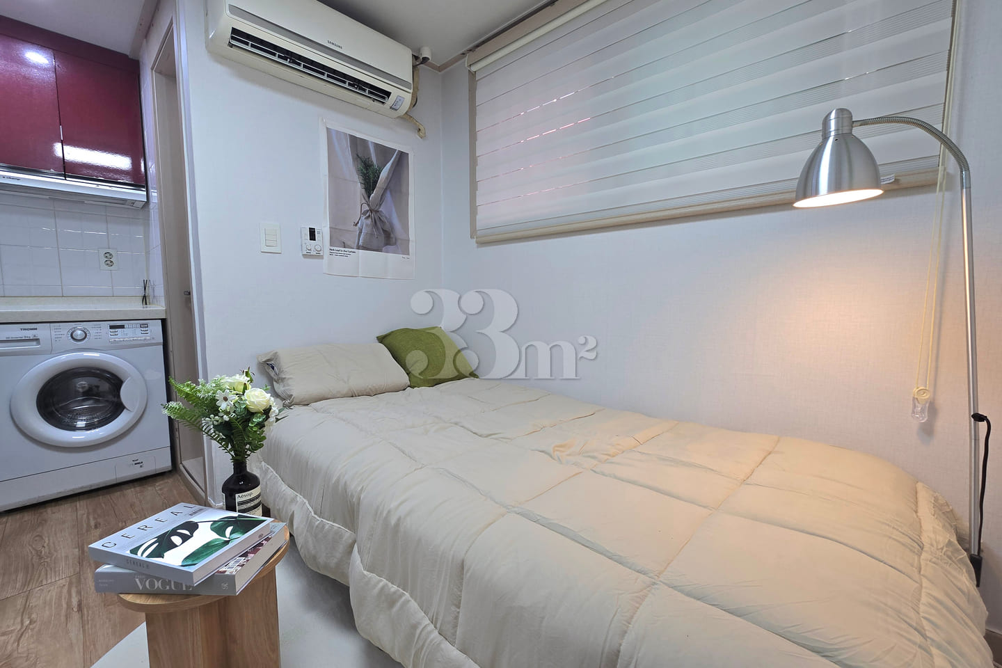 Studio apartment near Sindae-bang Samgeori St 7th image