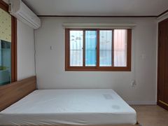 Neat studio apartment in Gokseon-dong, Suwon 3th image