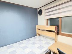 A sun-drenched room. 10th image