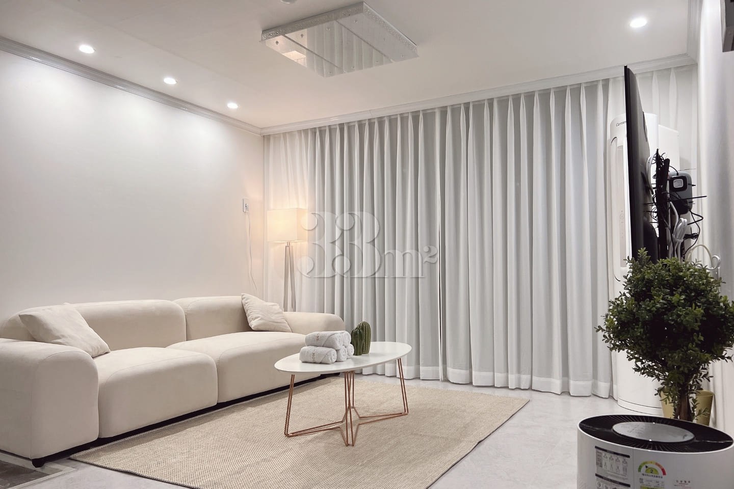 A clean and comfortable home that feels just  3th image