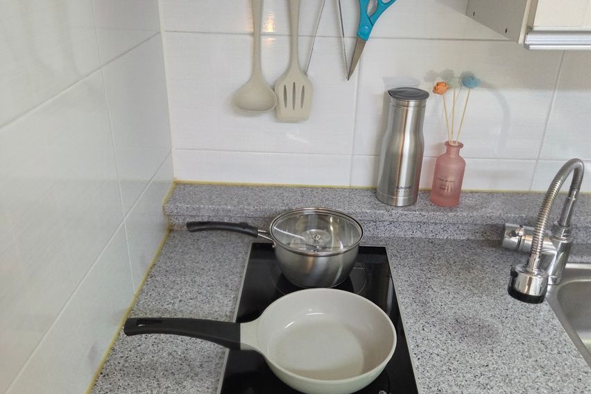 햇살 좋은 아늑한 방 4번째 이미지