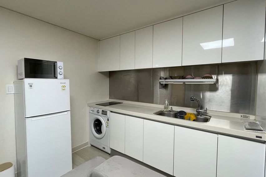 방이동 먹자골목 1룸