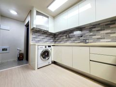 Fully furnished two-bedroom apartment near Mu 5th image