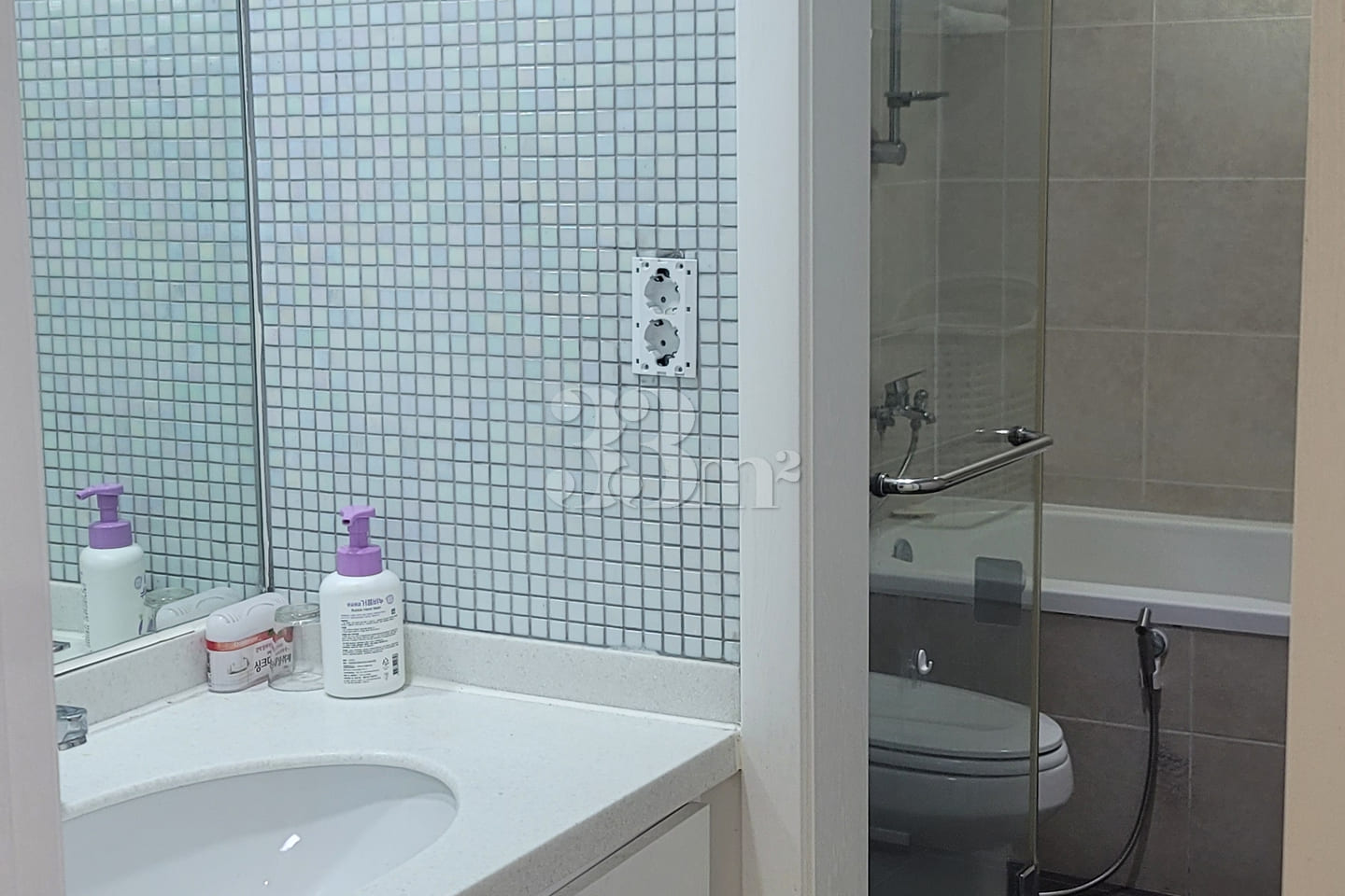 Two-bedroom apartment, 3 minutes from Gangnam 9th image