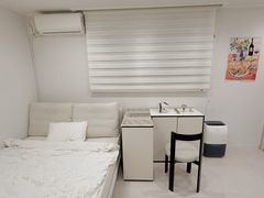 올리모델링한 깔끔한 방 3번째 이미지