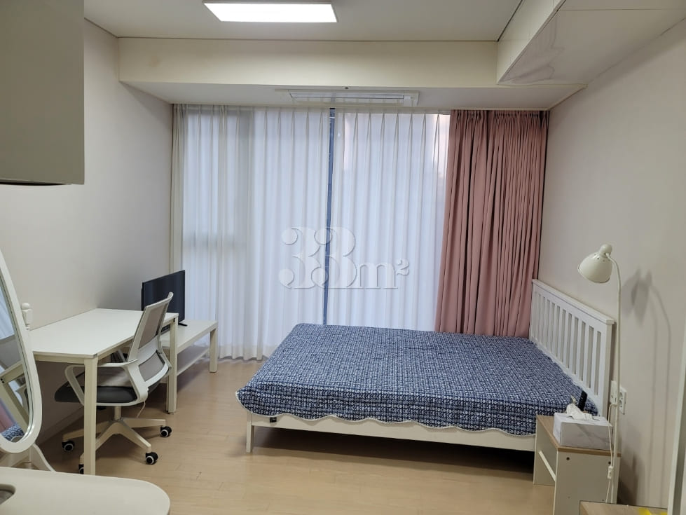 💕Clean room just 1 minute from Gangnam Stati 0th image