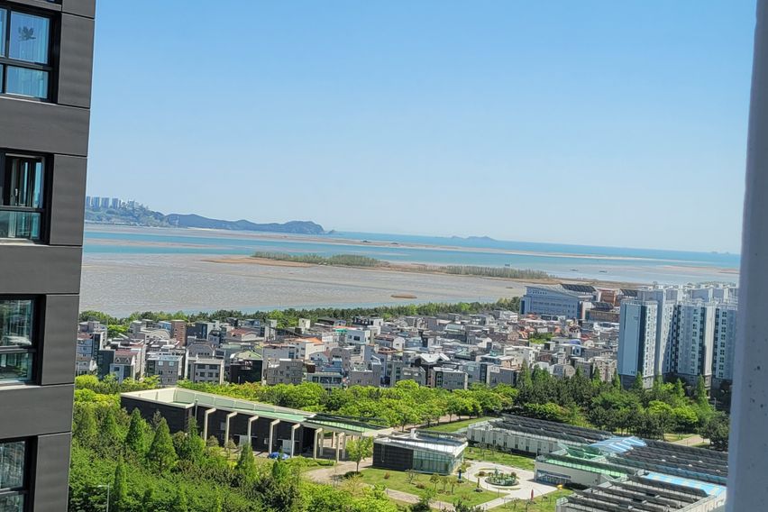 신축 방3 뷰하우스 0번째 이미지