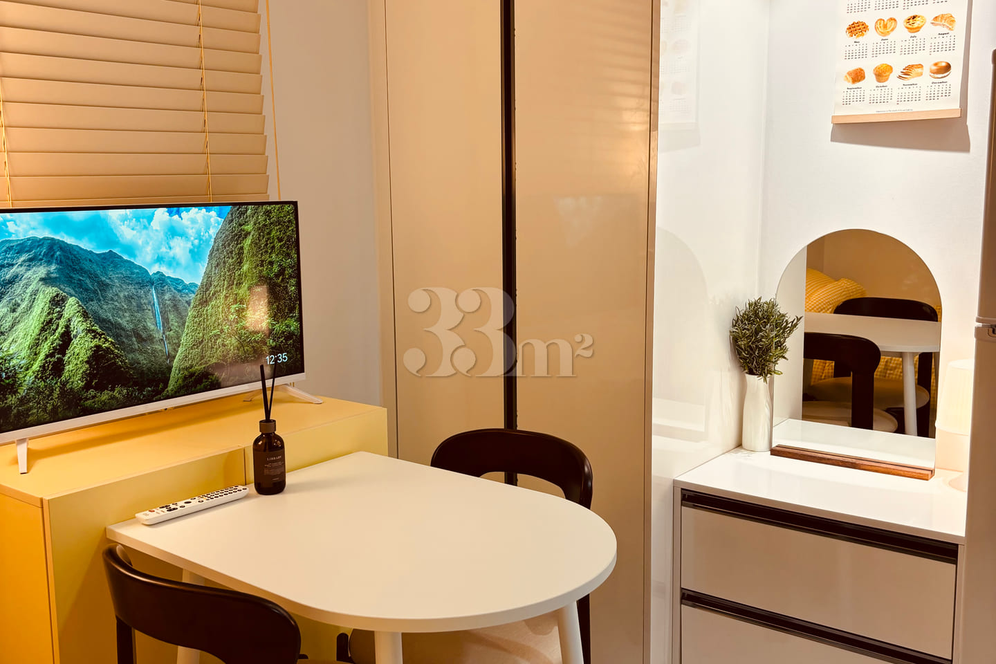 New studio apartment on the 1.5th floor near 1th image