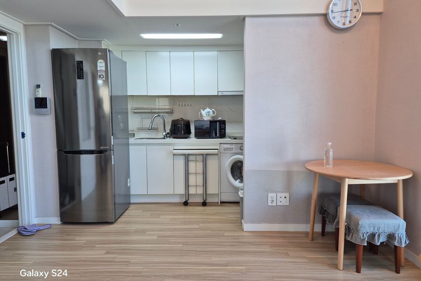 더블역,뻥뷰,투룸,조용