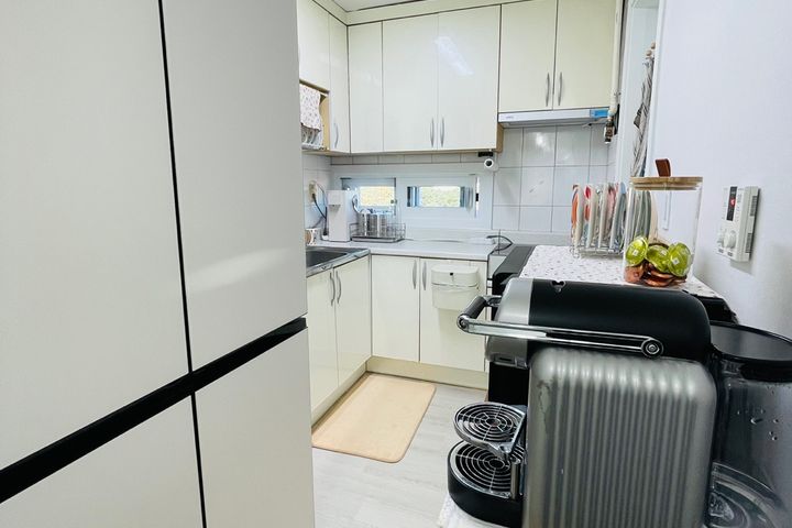 Three-room apartment, 7 minutes from Gangneun 11th image