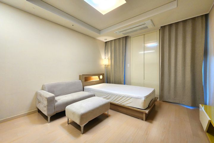 Munjeong Luxury Community Officetel 4th image