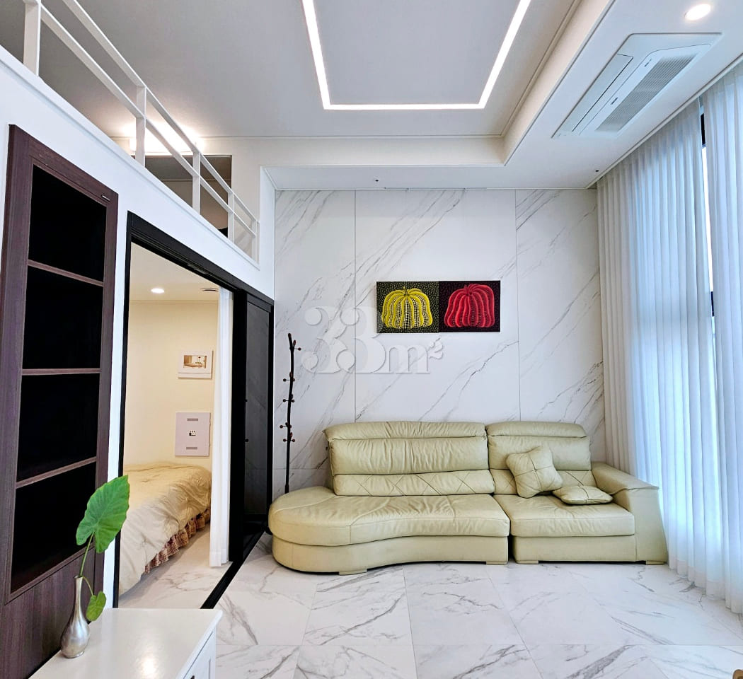 Spacious, fully furnished duplex in Euljiro 5th image