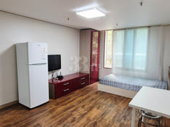 Ssangyong Station to Bongmyeong Station: 10 m 0th image