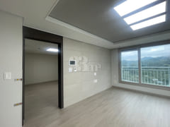 Changwon Central Station • Dong-eup Apartment 0th image