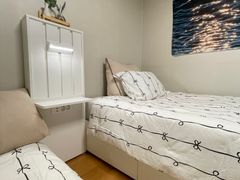 Room 301 / Separate Room / 2 Beds 3th image