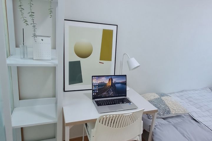 7-minute walk from Gangnam Station and Yeoksa 4th image