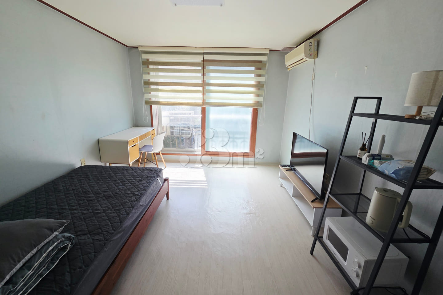 Convenient parking, 2-room unit π‘ Unit 404 1th image