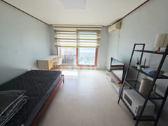 Convenient parking, 2-room unit π‘ Unit 404 1th image